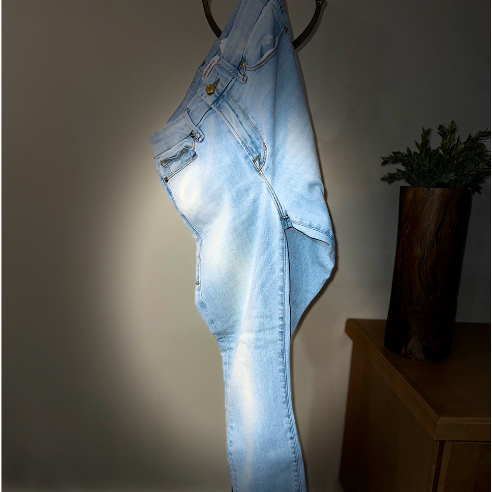GOOD AMERICAN Women's Cropped Jeans GOOD LEGS Size 6/28